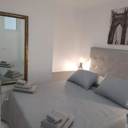 Castle Harbour Apartmán