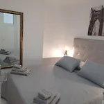 Castle Harbour Apartment
