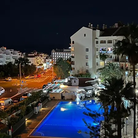 Castle Harbour Лос Кристианос