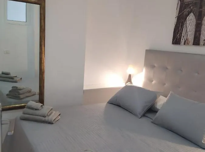 Castle Harbour Apartament